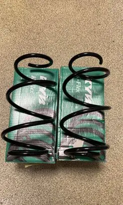 Hyundai i30 Front coil spring 546301H511 37-268046 546302R310