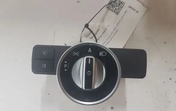 Mercedes-Benz C W204 Light switch 10021628 A2129057100
