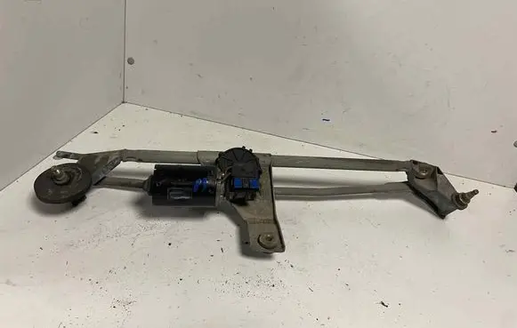 Front wiper linkage and motor