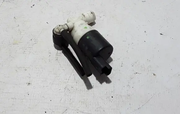 Peugeot 2008 II Windscreen/windshield washer pump