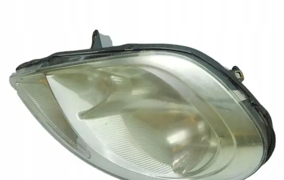 Opel Vivaro Headlight/headlamp 8200701363
