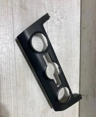 Skoda Octavia Mk3 (5E) Dashboard center trim panel 5E0863152B
