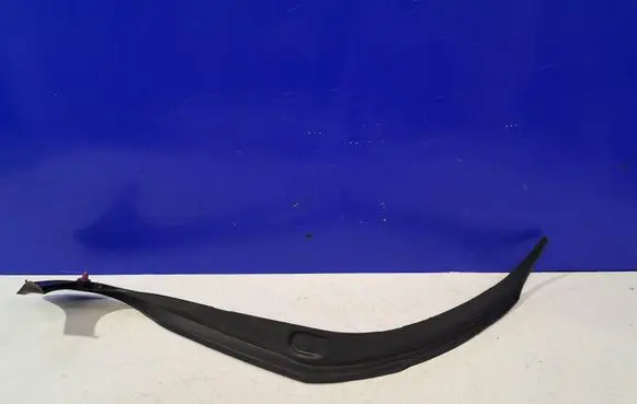 Mercedes-Benz E W213 Tailgate trim A2136908104