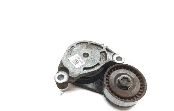 BMW 2 F46 Generator/alternator belt tensioner 860035705