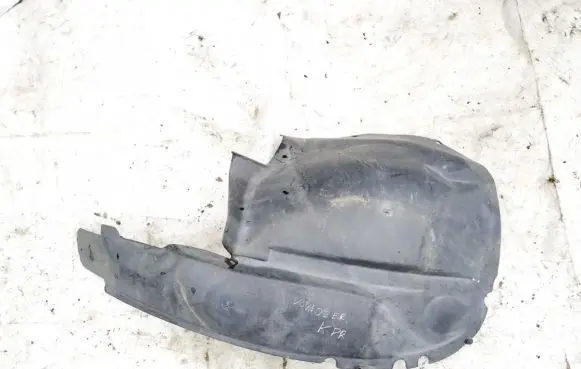 Chrysler Voyager Front wheel arch liner splash guards