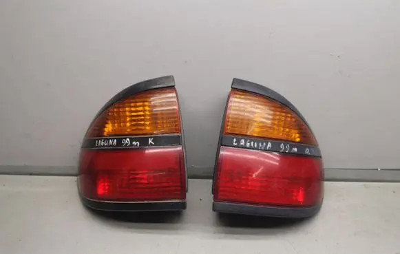 Renault Laguna I Rear/tail lights set 7700420123 7700420122