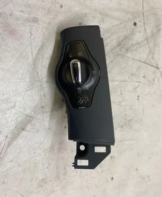 Light switch