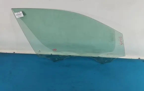 Volkswagen Tiguan Front door window glass four-door IMPRK1553185
