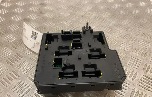 Volvo XC90 Fuse module 31473588