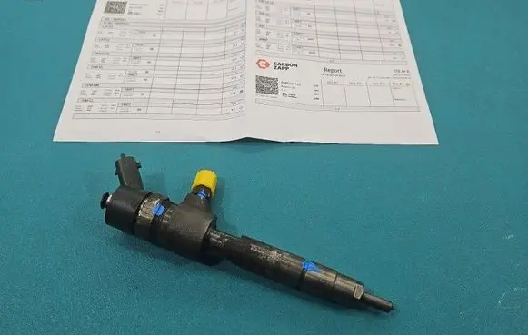 Opel Zafira B Fuel injector 0445110165 IMPRK1508612