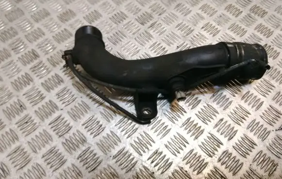 Toyota Avensis T250 Intercooler hose/pipe