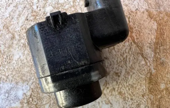 BMW 5 F10 F11 Parking PDC sensor 3360215