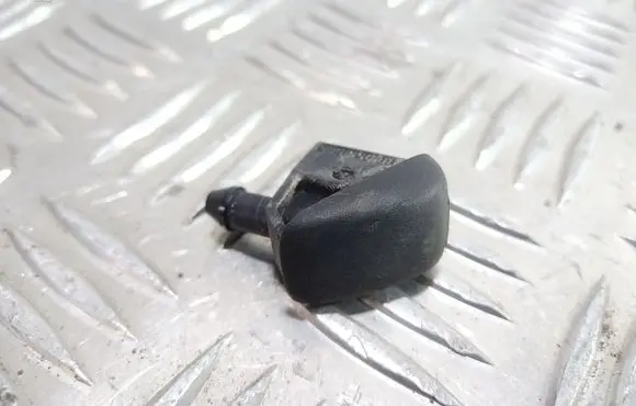 Skoda Octavia Mk1 (1U) Windshield washer spray nozzle 3B0955985