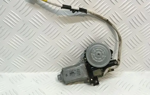 Mazda Premacy Rear door window regulator motor C1007258X