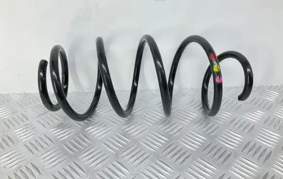 Volkswagen Touran II Front coil spring
