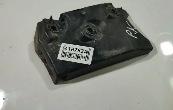 Front bumper mounting bracket
