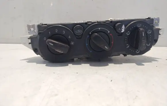 Ford Focus Climate control unit 3M5T19980AD