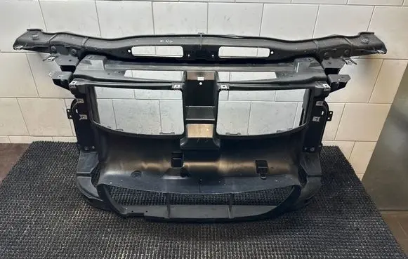 BMW 3 E90 E91 Radiator support slam panel 7058594 1858150016