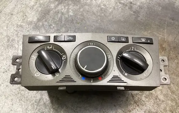Opel Antara Climate control unit 96850951 DPC061213019