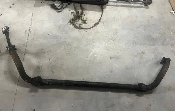 Porsche Cayenne (9Y0 9Y3) Front anti-roll bar/sway bar 4M4411305A
