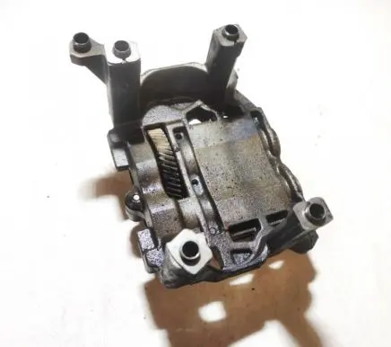 Mazda 6 Oil pump 202012B 3L566K380A