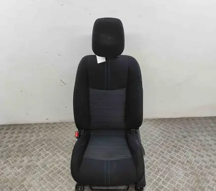 Nissan Leaf II (ZE1) Front driver seat 871515SH0A