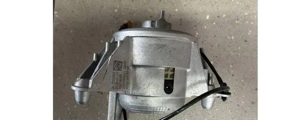 Mercedes-Benz S W223 Engine mount vacuum valve A2232408700 2232408700