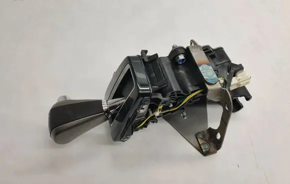 Honda CR-V Gear shifter/selector T1GN910