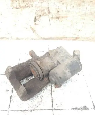 Audi A6 S6 C6 4F Rear brake caliper