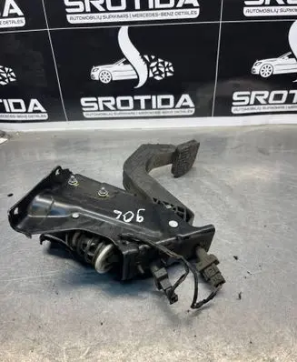 Mercedes-Benz Sprinter W906 Clutch pedal 2012910282
