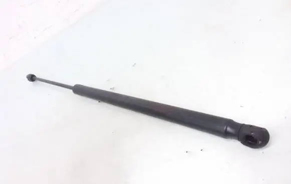 KIA Sorento Tailgate/trunk strut/damper 817713E020