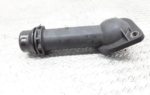 Audi A4 S4 B6 8E 8H Engine coolant pipe/hose