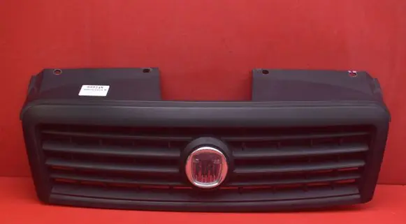 Fiat Doblo Front grill 735395576