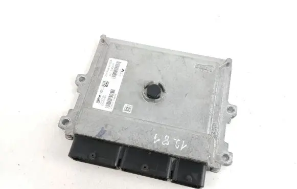 Dacia Sandero Engine control unit/module 237105499R 237109221R 170782485