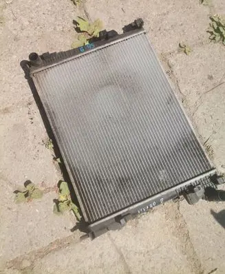 Opel Vivaro Coolant radiator