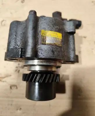 Toyota Land Cruiser (J120) Vacuum pump 2930067020