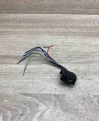 BMW 3 E46 Plug wire 7519956 561885