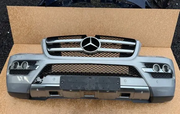 Mercedes-Benz GL X164 Front bumper A1648858625