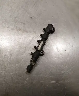 Fuel main line pipe