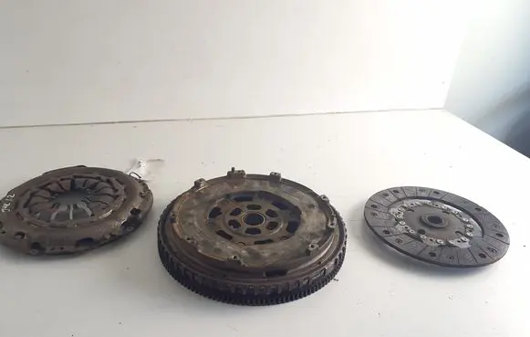 Nissan Juke I F15 Clutch set kit 123104345R 301013644R