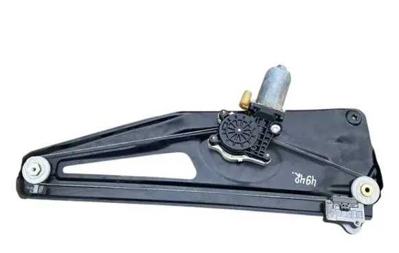 Land Rover Range Rover L322 Sliding door window regulator with motor 8265217 0130821727