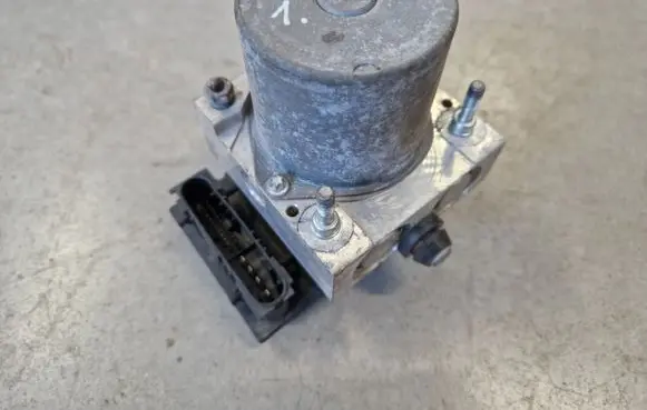 Mazda BT-50 ABS Pump 0265800523