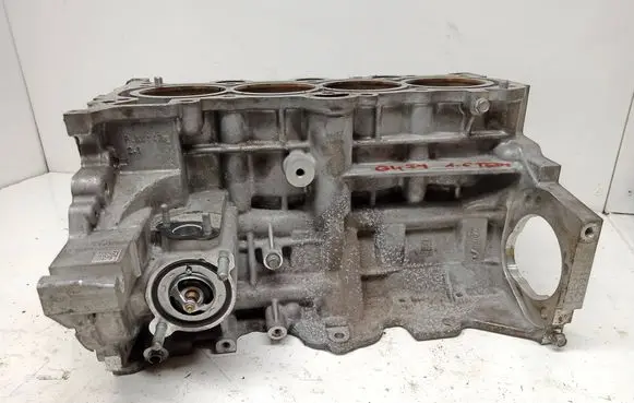 KIA Sportage Engine block G4FJ