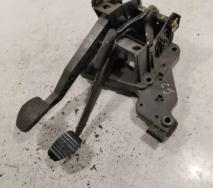 Citroen C5 Pedal assembly 9654751280