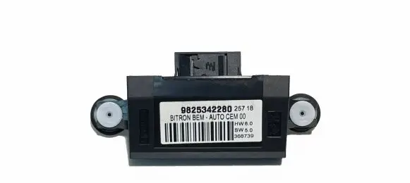 Peugeot 3008 II Door control unit/module 9825342280 24991
