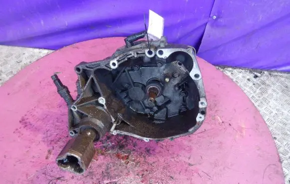 Renault Twingo I Manual 5 speed gearbox JB1132