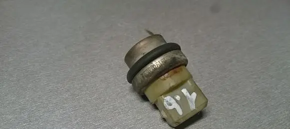 Coolant temperature sensor