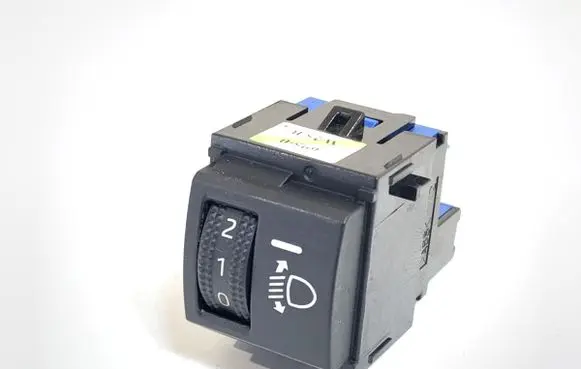Toyota Yaris Cross Headlight level height control switch