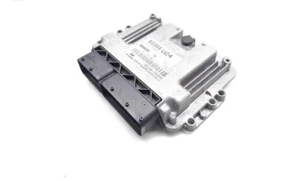 Hyundai i40 Engine control unit/module 39120-2A206 0281018050