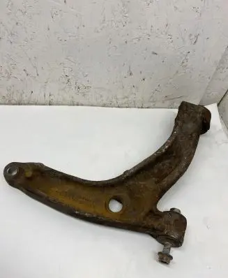 Volkswagen Transporter - Caravelle T5 Front lower control arm/wishbone 7H0407105B